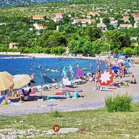 Apartman Ferienwohnung-roncevic-nur-50-m-vom-meer *