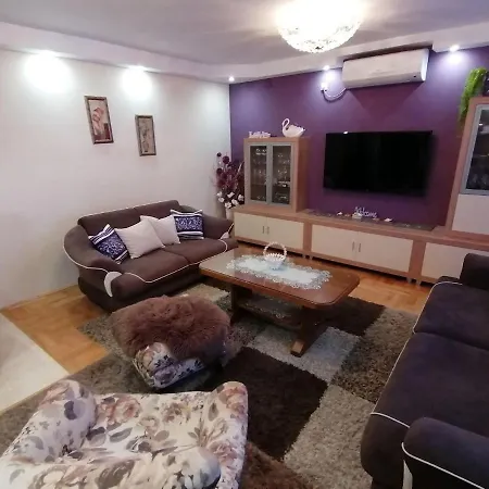 Apartman Ferienwohnung-roncevic-nur-50-m-vom-meer Maslenica