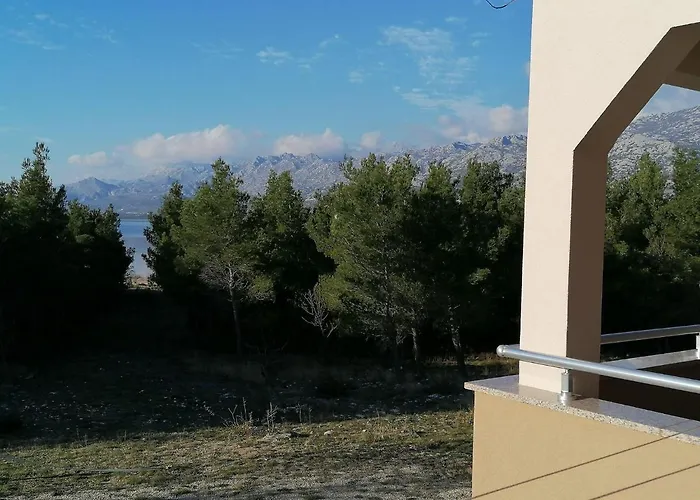 Apartman Ferienwohnung-roncevic-nur-50-m-vom-meer *