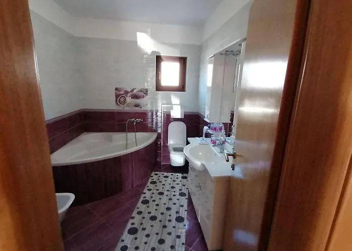 Ferienwohnung-roncevic-nur-50-m-vom-meer Apartman Maslenica