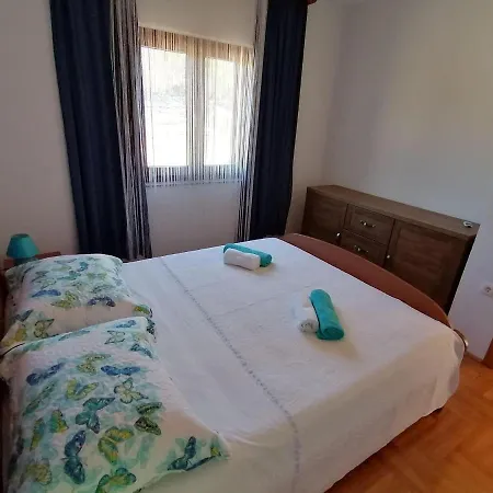 Apartamento Ferienwohnung-roncevic-nur-50-m-vom-meer *